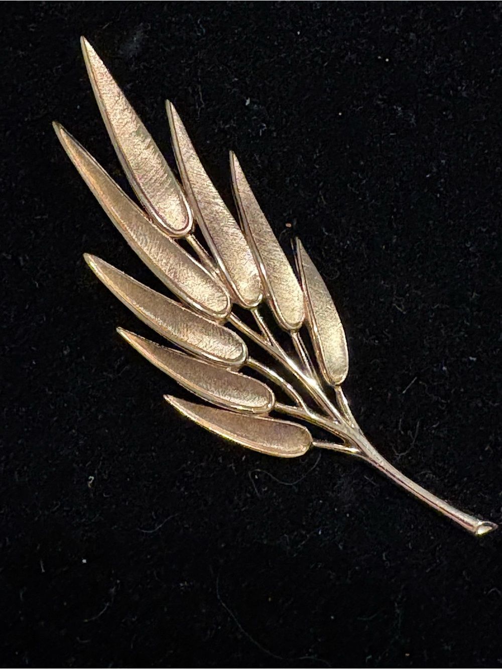 Crown Trifari Gold Textured Leaf Branch Brooch - Elegant Vintage Style